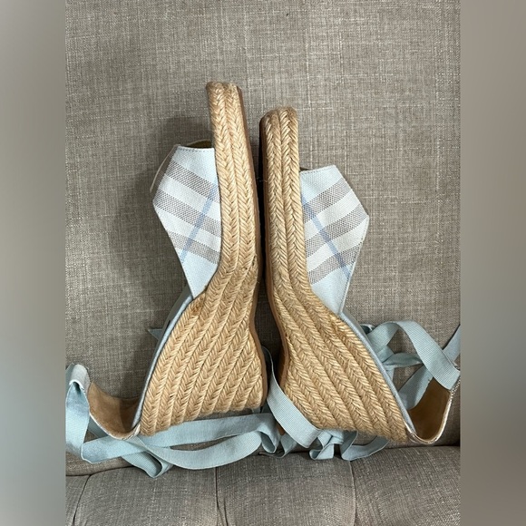BURBERRY Nova Check Espadrille Wedges - Picture 5 of 9